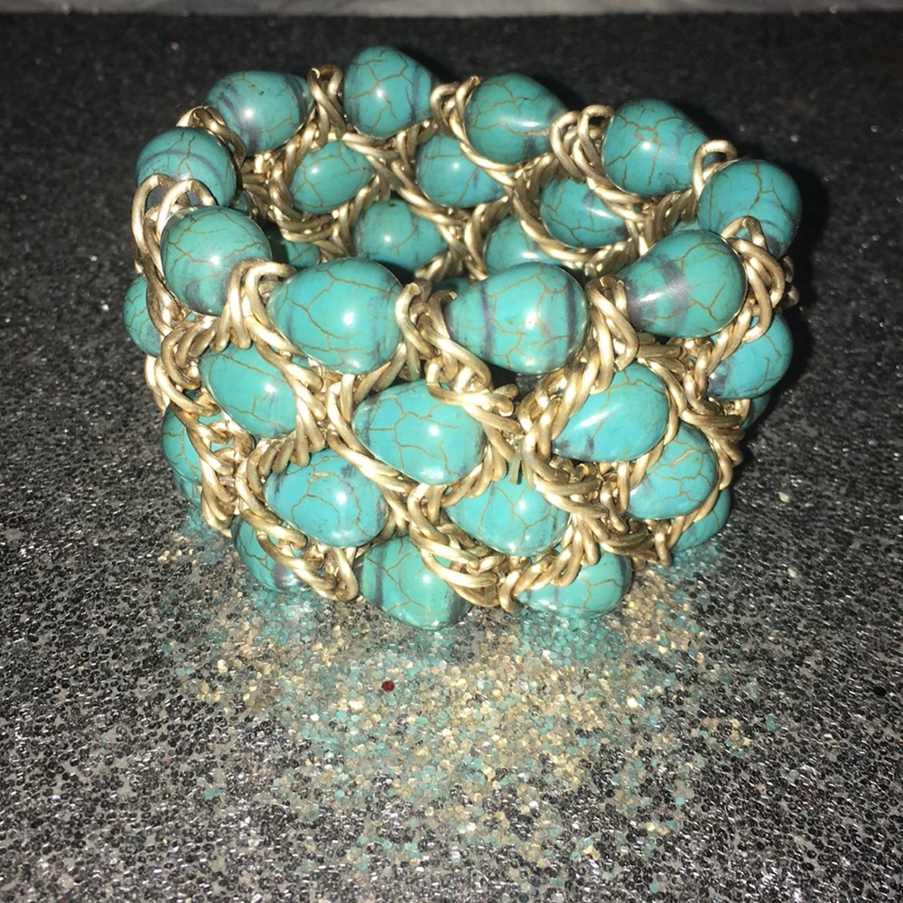 Turquoise & Gold Chain Bracelet